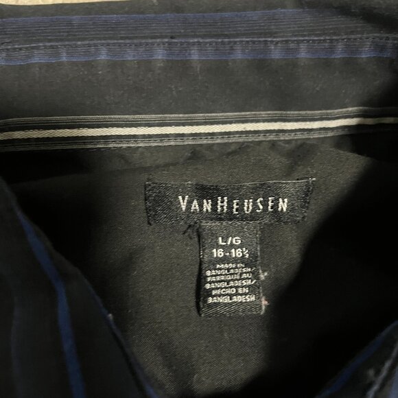 Men's Van Heusen Dress Shirt 16-16.5 Large Blue Striped Long Sleeve Button Down - Picture 2 of 6